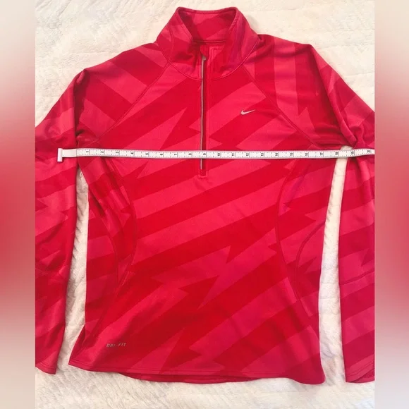 Nike Dri-FIT long sleeve quarter zip running jacket size small in hot pink - Picture 3 of 15